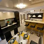 Апарт-отель Studio Nova 3 Casa Del Mar Нэводари