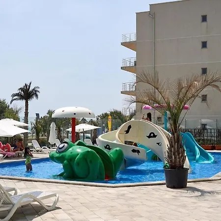 Nova 3 Casa Del Mar 3*