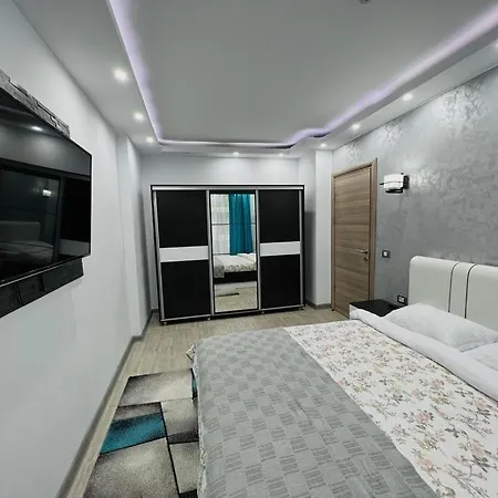 Amazon By Alz Aparthotel Navodari